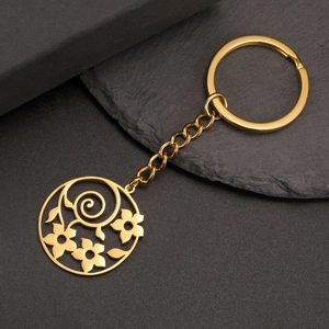 Titanium Steel Hollow Flower Round Pendant Keychain For Men Women Gold Silver Plated Stainless Steel Key Ring Floral Jewelry Gift