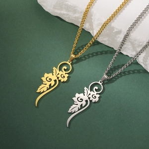 Collar con colgante de flor minimalista de acero inoxidable en dorado y plateado