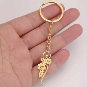 Artistic Hollow Flower Pendant Stainless Steel Keychain For Women Elegant Botanical Scroll Pattern Key Ring Bag Hanging Accessory