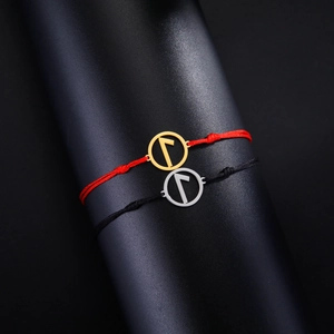 Verstellbare Odin-Runen-Armbänder mit roten und schwarzen Kordeln für Paare