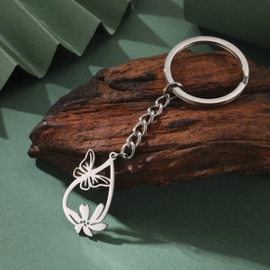 Polished stainless steel butterfly flower cutout teardrop pendant keychain for travel gifts