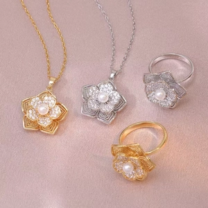Blume Zirkon Künstliche Perle Titanstahl Halskette Und Verstellbarer Offener Ring Schmuck Für Damen Elegant Mode Geschenk