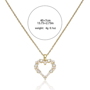 Collier pendentif cœur doré avec perles et cristaux, chaîne réglable de 40+7 cm