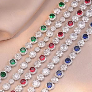 Elegantes pulseras tenis con piedras de circón de colores en tonos esmeralda, rubí y zafiro