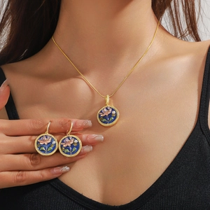 Französisches Vintage-Schmuckset aus Gold mit blauem Emaille und natürlichen Süßwasserperlen