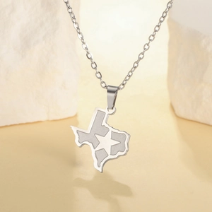 Collier avec pendentif carte du Texas en acier inoxydable argenté et étoile sur pierre