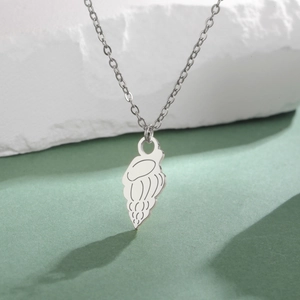 Fashion Stainless Steel Conch Sea Snail Shell Pendant Necklace For Women Minimalist Titanium Steel Cross Chain Neck Jewelry Gift