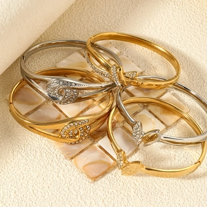 Vintage Titanium Steel Open Bangle For Women Gold Silver Plated Zirconia Rhinestone Knot Leaf Butterfly Fashion Jewelry Bracelet Gift