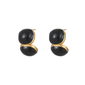 Fashionable C-shaped gold-plated hoop earrings with glossy black enamel beads