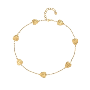 Detail of 18k gold plated heart charm necklace with lobster clasp and adjustable chain