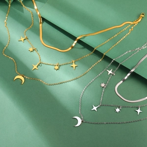 Collares estilo punk con estrella y luna con cadenas de serpiente oro y plata