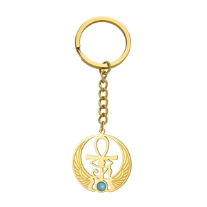 Portachiavi dorato con croce Ankh, occhio di Horus e pietra blu su sfondo bianco