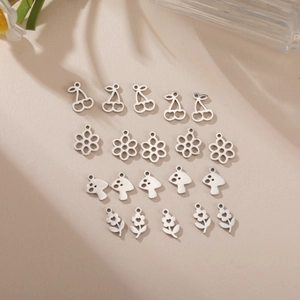 Lot de 20 breloques en acier inoxydable avec formes de cerise, fleur et champignon DIY