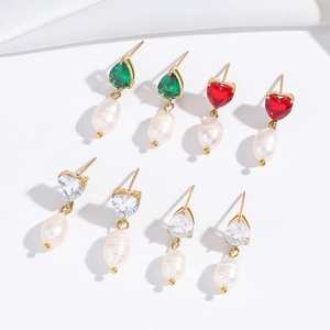 Élégantes boucles d'oreilles cœur et goutte avec perles baroques et cristaux colorés
