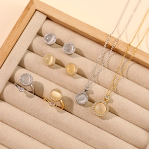 Collana in Acciaio Inossidabile Con Pietra Occhio di Gatto Per Donna Pendente Rotondo Girevole in Rame Placcato Oro Con Zirconia Gioielli