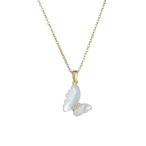Élégant collier pendentif papillon doré avec des ailes en nacre blanche et des zircons