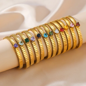 Bracciale Elastico Tubogas da Donna in Acciaio Inossidabile Placcato Oro con Goccia Cuore Zirconia Gioielli di Moda