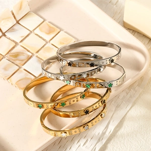 Eleganti bracciali in acciaio inossidabile con quadrifogli in zircone oro e argento