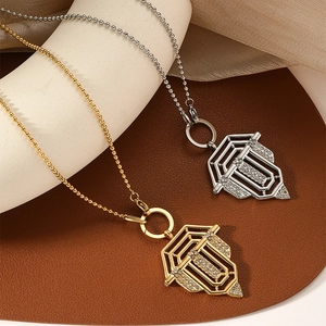 Collana con Ciondolo a Scudo in Acciaio Inossidabile Stile Turco Vintage con Strass Micro Pavé Catena a Sfere Gioielli Donna