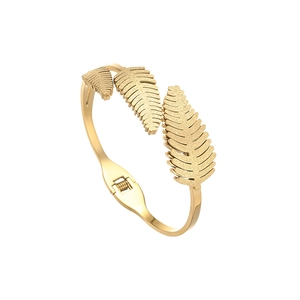 French vintage golden maple leaf open cuff bracelet with frosted feather texture