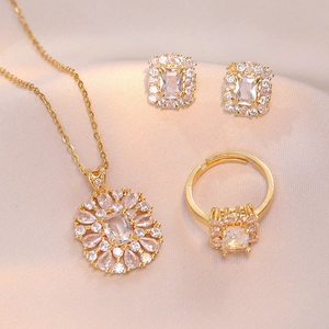 Damen Quadratischer Zirkonia Schmuck Halskette Ring Ohrringe Vergoldet Titanstahl Halo Brautschmuck Bankett Geschenk