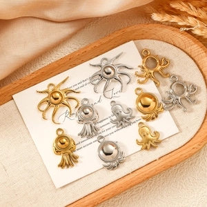 Pendentifs océan en acier doré et argenté avec poulpe et méduse pour bijoux artisanaux