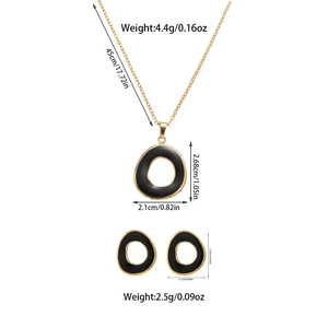 Titanium steel jewelry set details showing weight and size for necklace and earrings