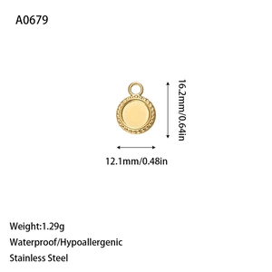 Gouden roestvrijstalen ronde hanger met golvende randen en edelsteenzetting, 16.2x12.1mm