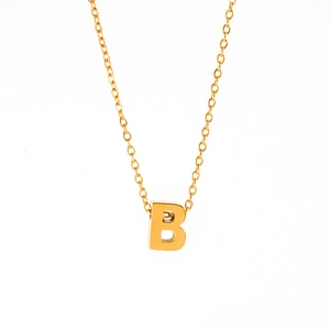 Collana minimalista in acciaio inossidabile placcato oro 18K con ciondolo lettera B 3D