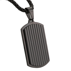 Collana da uomo con piastrina militare nera in acciaio inossidabile e trama ondulata