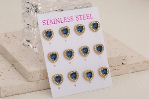 Set di sei paia di orecchini a cuore in acciaio inossidabile dorato con pietre blu e cristalli