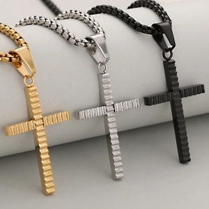 Collar con colgante de cruz para hombre de acero inoxidable con textura de onda en oro