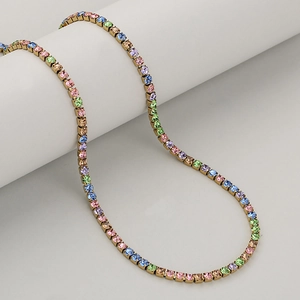 Schicke 3mm Regenbogen Tennis-Halskette in Gold mit bunten runden Kristallsteinen