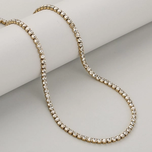 Elegante 3mm goldene Tenniskette mit funkelnden weißen runden Zirkonia-Steinen für Damen