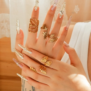 Vintage Roestvrij Staal Open Ring Verguld Hol Blad Veer Bloemenpatroon Verstelbare Vingerring Voor Vrouwen Mannen Sieraden