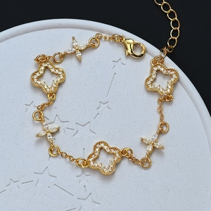 Vintage Gold Plated Copper Clover Flower Bracelet With White Zirconia Elegant Hollow Star Adjustable Jewelry For Women