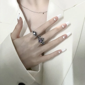 Retro crown and bat wing ring set with purple heart zircon for women's punk style