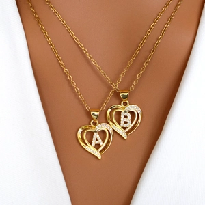 Luxury Copper Zirconia Heart Initial Letter Pendant Necklace Gold Plated Double Heart Jewelry Fashion Accessory For Women Gift