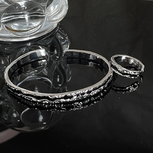 Irregular Magma Texture Alloy Open Bangle And Ring Set For Women Personalized Dark Style Drip Oil Metallic Jewelry