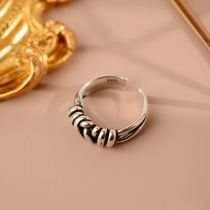 Vintage S925 sterling silver braided twist ring with adjustable open design and retro finish