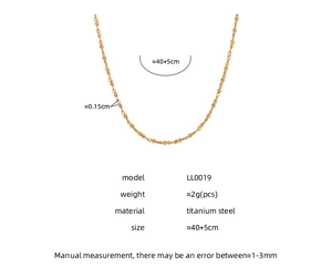 Detailweergave van de 18k vergulde titanium stalen ketting met afmetingen en maten