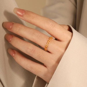 Bague en Acier Titane Signe du Dollar Évidée Minimaliste Symbole de l'Argent Pour Femmes Hommes Bijoux de Mode Hip Hop