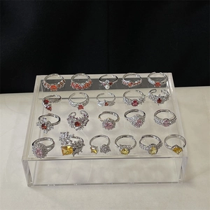Set de 20 anillos de lujo en plata con circonitas de colores y diseños elegantes