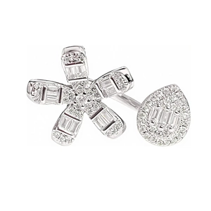 Vintage Silberring mit Kamelienblüte und Zirkonia im offenen, verstellbaren Design