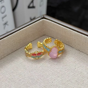 Bague vintage style palais avec émail fleuri et motifs de gourde, taille ajustable