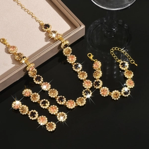 Luxuriöses Schmuckset Gold mit Champagner Kristallen Halskette Armband und Ohrringe