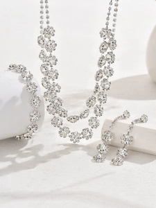 Exquisite bridal jewelry set with sparkling sunflower crystal necklace and drop earrings