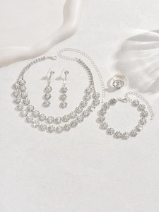 Exquisite double-layer sunflower rhinestone jewelry set including necklace and earrings