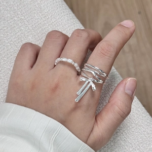 Ballett-Schleifenring und Perlenring-Set aus poliertem Silber für Damen