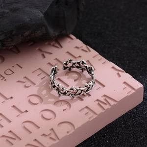 Vintage oxidized silver hexagram open ring with gothic thorn texture and adjustable band